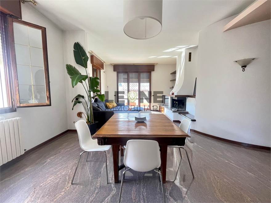 sala NON arredata 