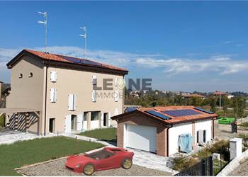 L'ELEGANZA INCONTRA LA NATURA: LA TUA NUOVA VILLA A VIGNOLA.