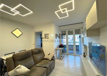 AMPIO BILOCALE RISTRUTTURATO DI DESIGN