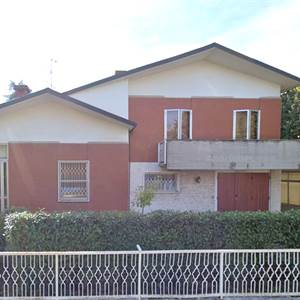 Villa In Vendita a Spilamberto