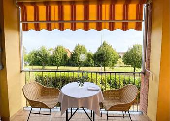 APPARTAMENTO CON GEOTERMIA! CON VISTA APERTA SUL VERDE!